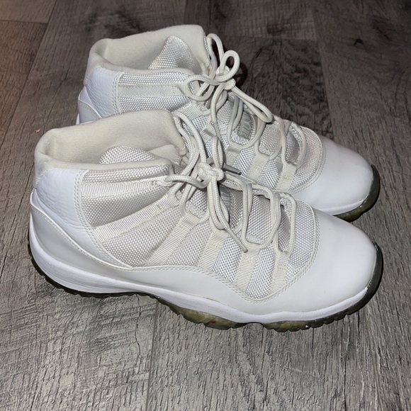 Jordan 11 25th Anniversary white/silver - Picture 2 of 4